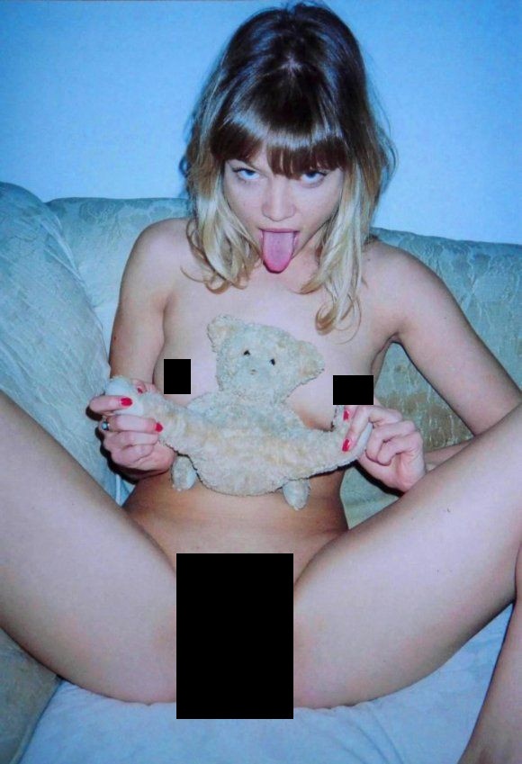 TERRY RICHARDSON_naked_thefappening_237