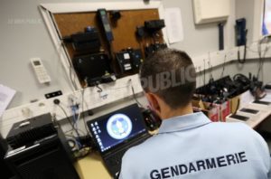 gendarme-internet-pedo-international-300x198-7699267