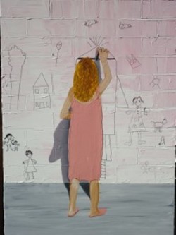 image de petite fille inconnue exprimant ses souvenirs en dessinant sur un mur