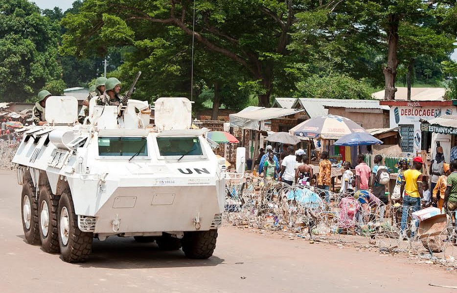  Array Après le scandale des viols de mineurs par des soldats de la Minusca déployés en Centrafrique, l’Organisation des Nations Unies s’est trouvée obligée de réagir en annonçant l’allègement des éléments de la force onusienne provenant de la RDC.