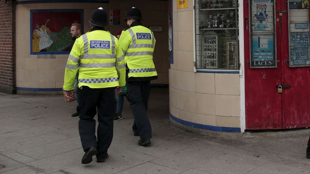 Royaume-Uni | Pédopornographie: deux retraités de la police de Londres inculpés, un inspecteur mort