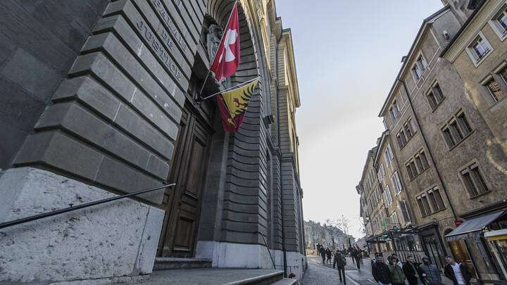 Suisse – France | Clap de fin pour le transporteur et sa boîte de nuit roulante