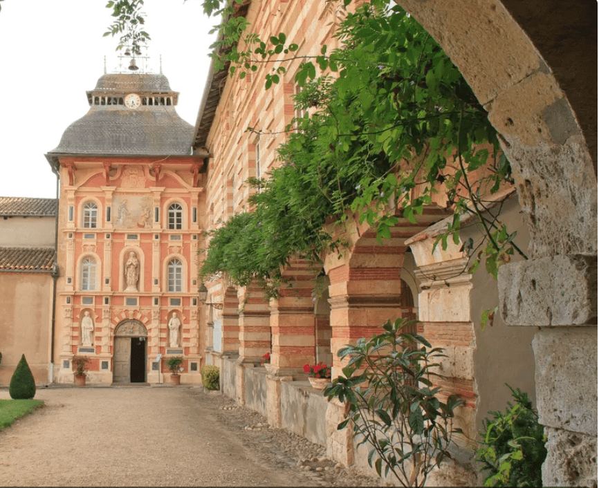 Monléon-Magnoac | D’anciens élèves de Notre-Dame de Garaison sortent du silence