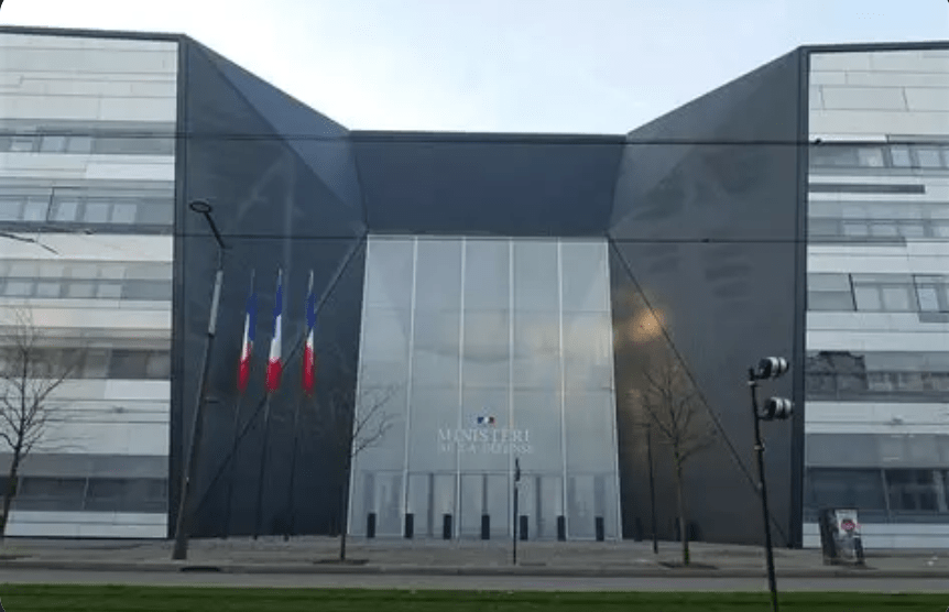 Sarthe | Accusé de viols le professeur du lycée militaire Le Prytanée se suicide